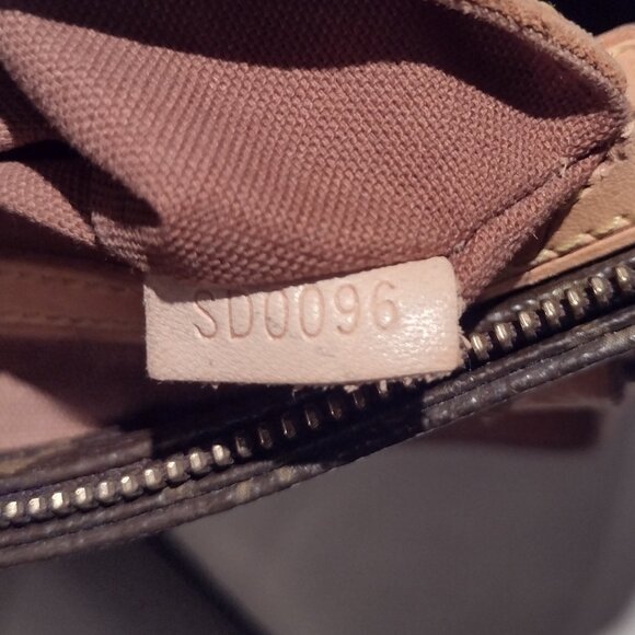 💯% authentic Louis Vuitton Cabas - Picture 4 of 15